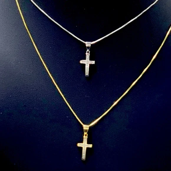 Natural Genuine Real Diamond Cross pendant w/ free chain HUGE CHRISTMAS SALE WOW - Picture 3 of 8